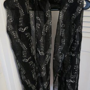 NEW! ELEGANT BLACK AND WHITE MUSICAL SCARF